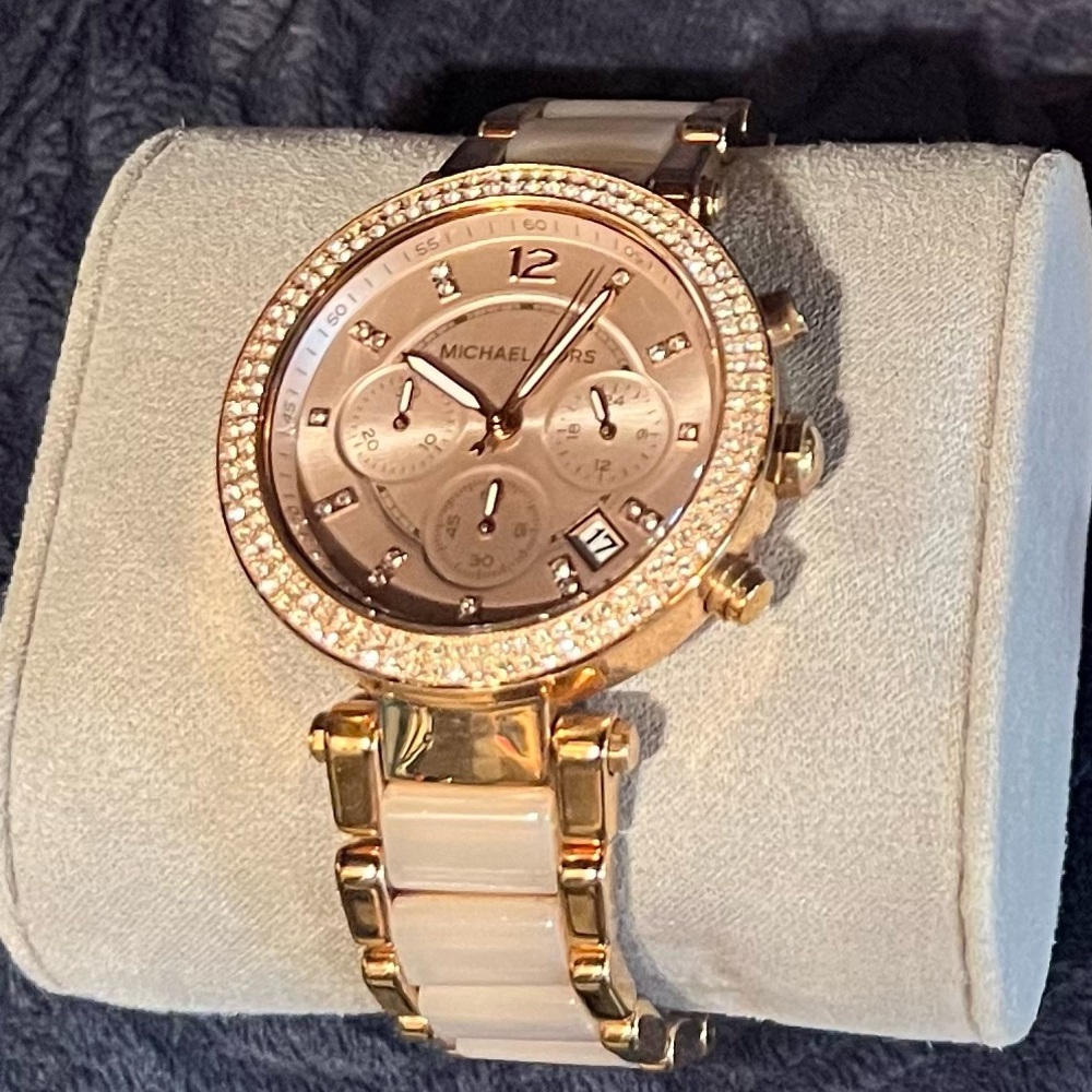 Michael Kors Women's Chronograph Parker Blush and Rose Gold-Tone Watch